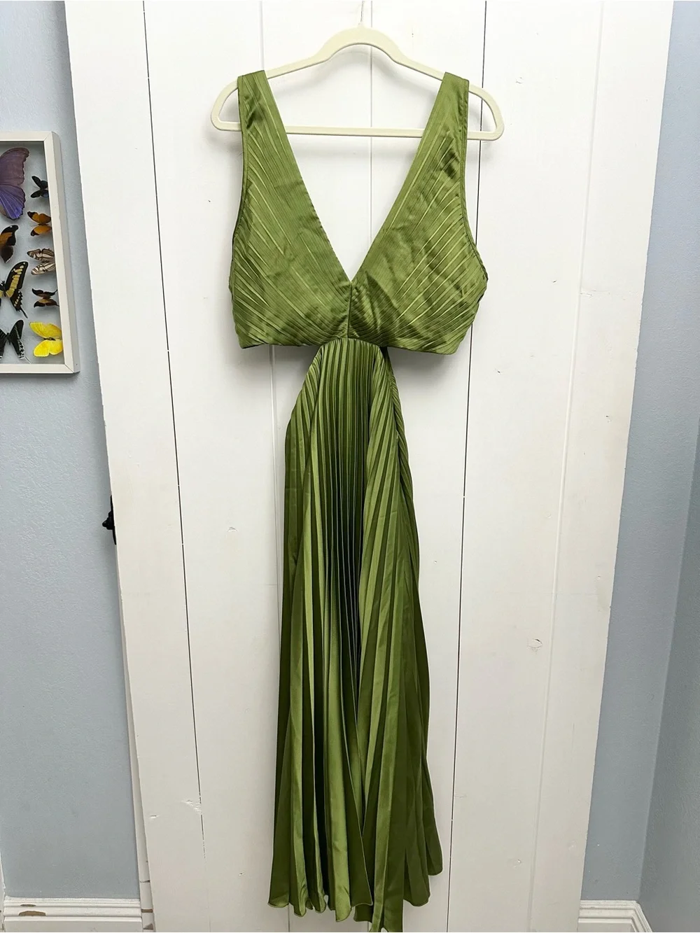 A&F Giselle Satin Pleated Cutout Maxi Dress In Green Size XL